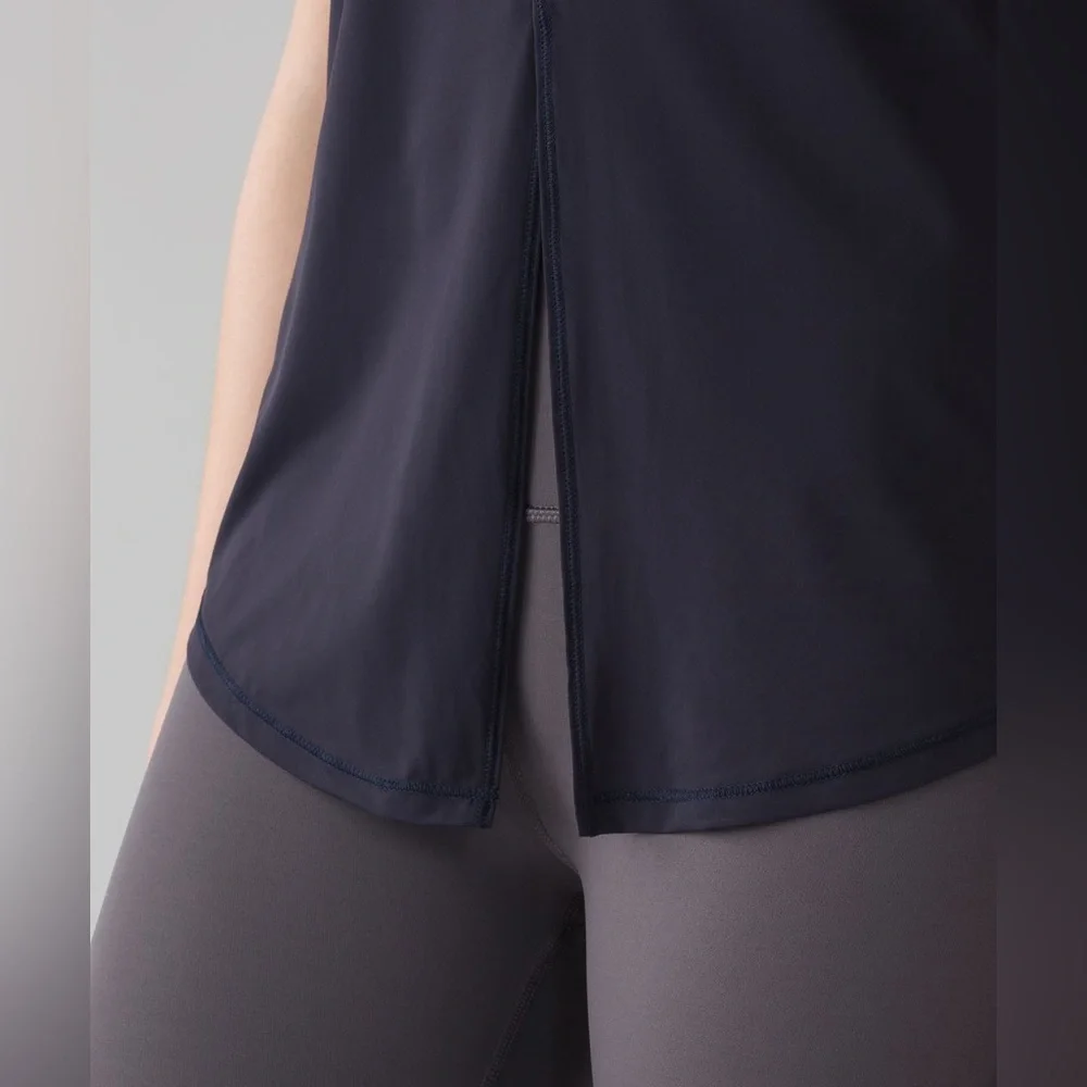 lululemon turn about tank - Picture 4 of 14